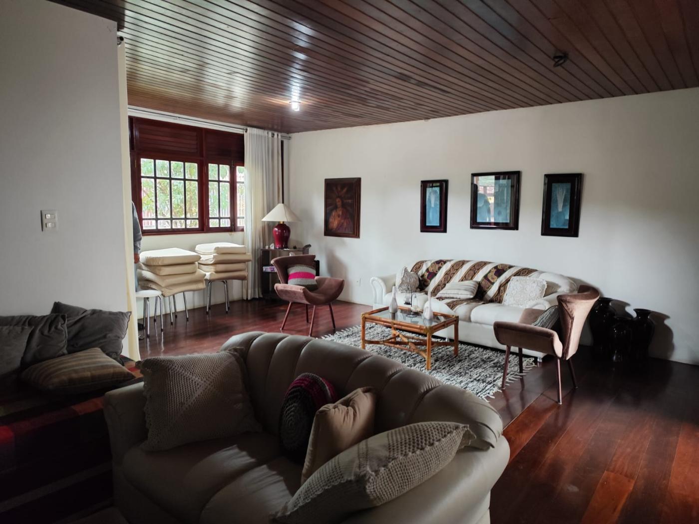 Casa, 3 quartos, 210 m² - Foto 4