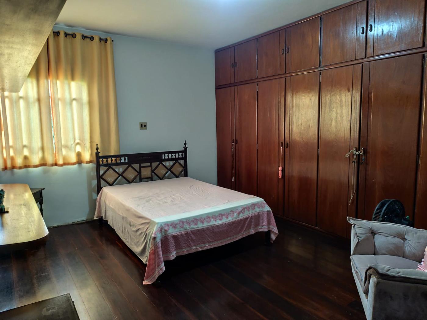 Casa, 3 quartos, 210 m² - Foto 8