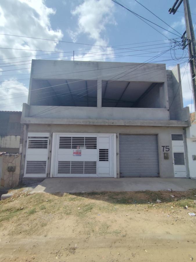 Casa, 3 quartos, 400 m² - Foto 1