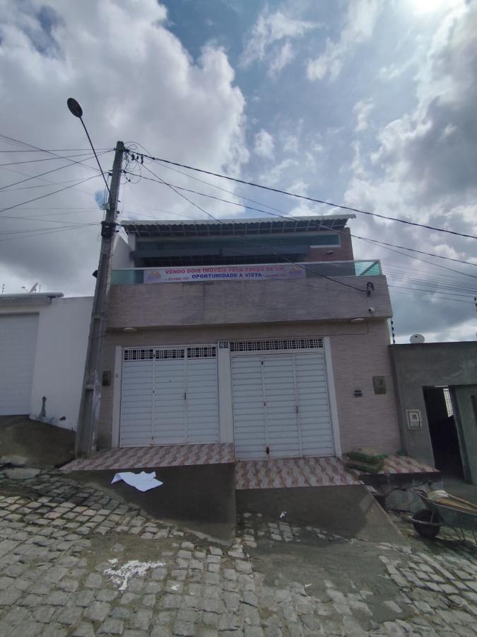 Casa, 6 quartos, 254 m² - Foto 1