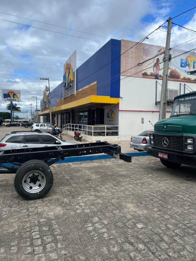 Prédio Inteiro - Foto 5