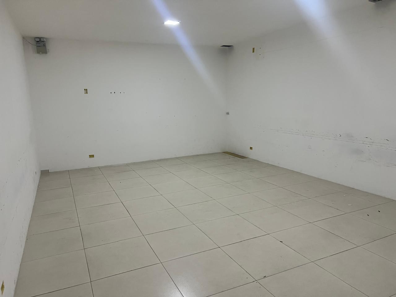 Prédio Inteiro - Foto 10