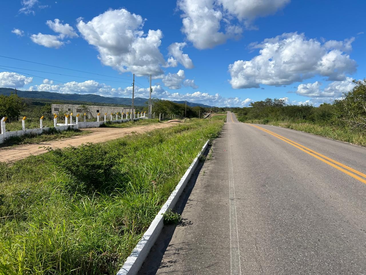 Sítio, 2 quartos, 5000 m² - Foto 9