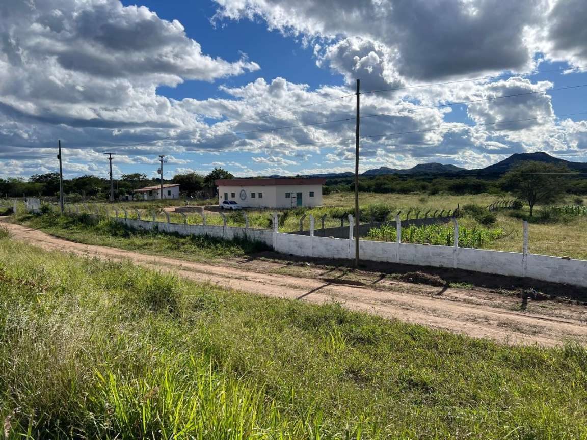 Sítio, 2 quartos, 5000 m² - Foto 8