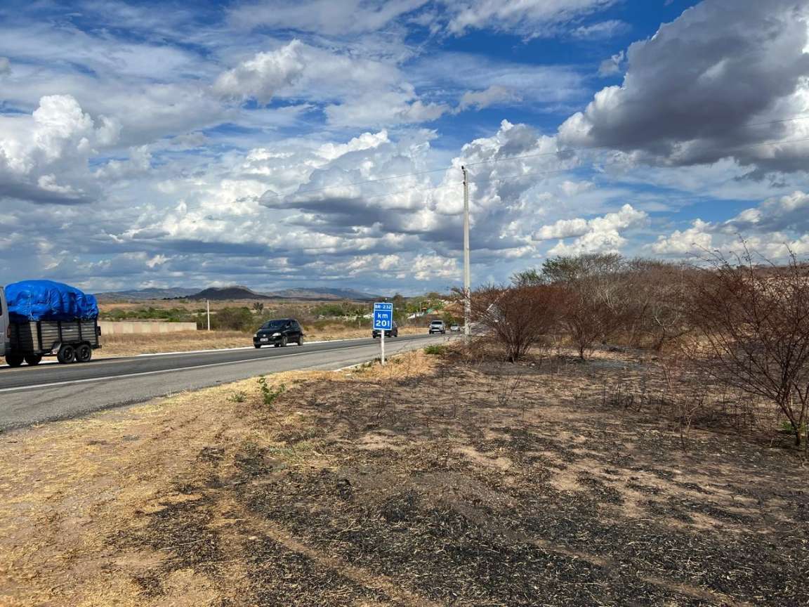 Sítio, 25 hectares - Foto 17