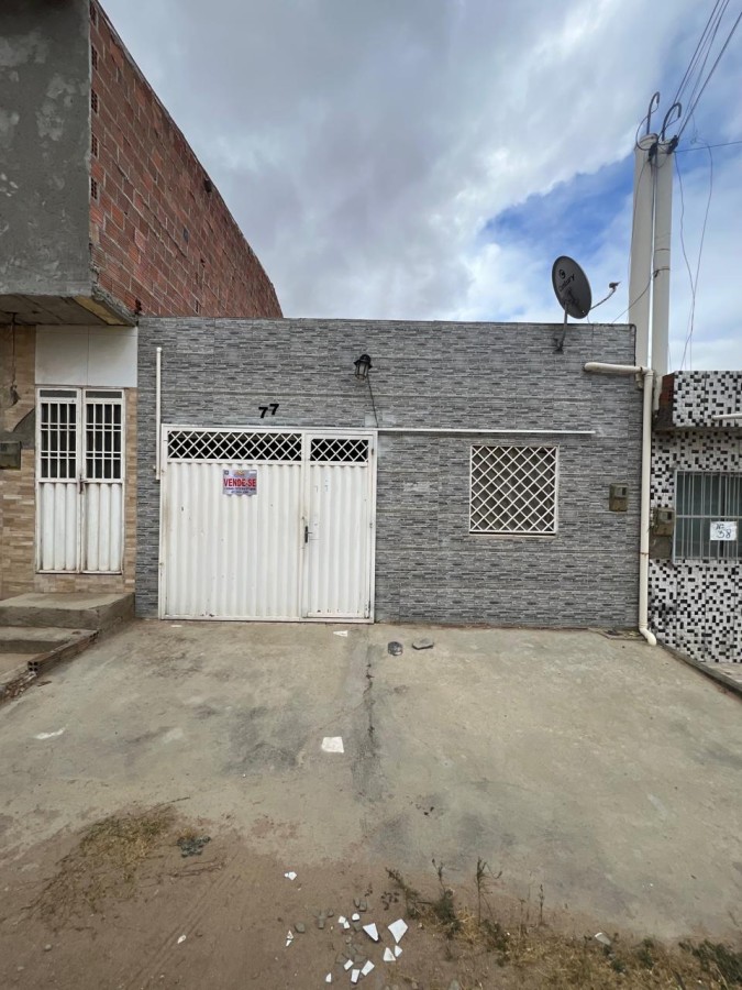 Casa, 3 quartos, 80 m² - Foto 1