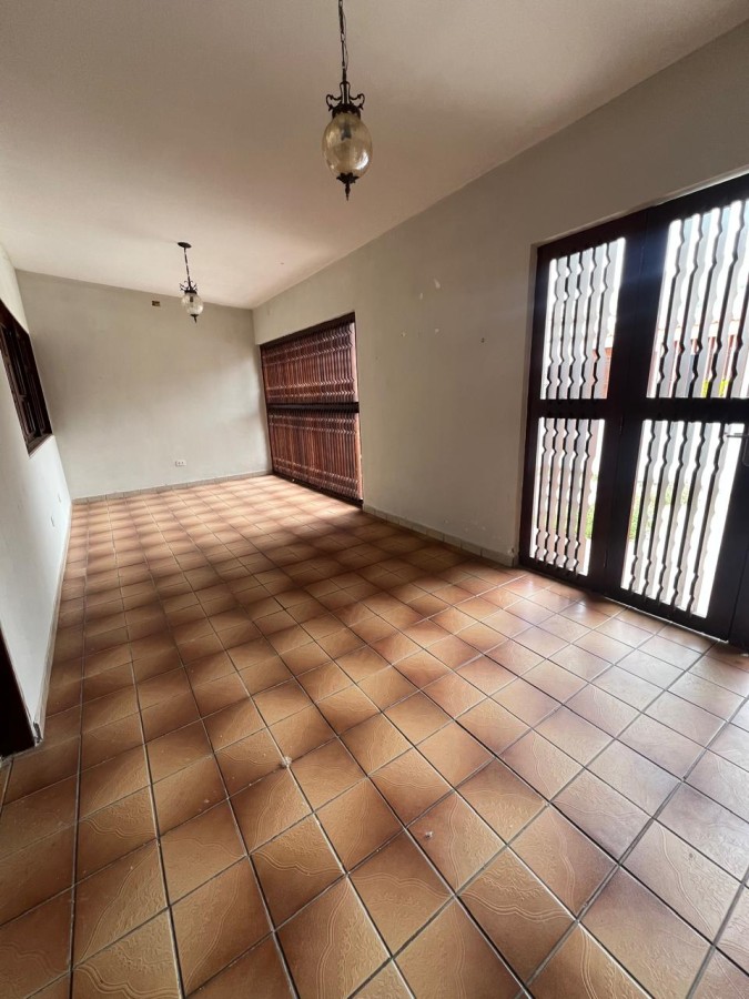 Casa, 3 quartos, 226 m² - Foto 4