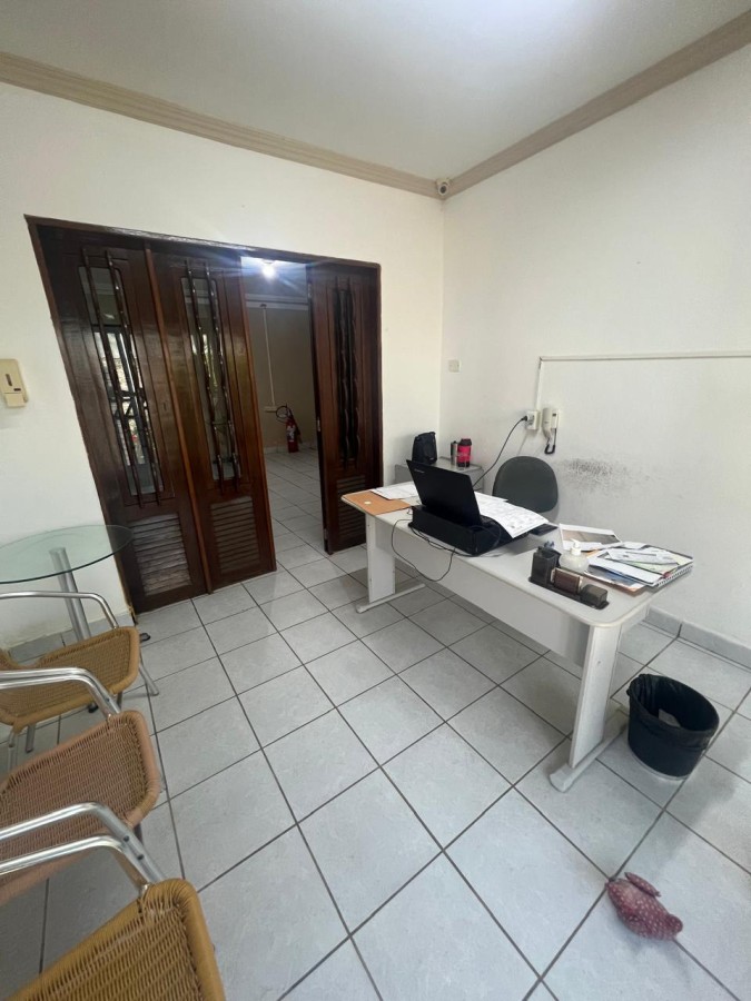 Casa, 5 quartos, 230 m² - Foto 3