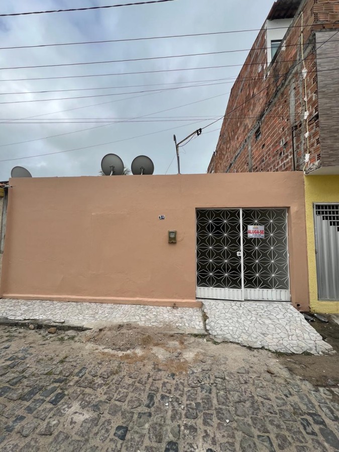 Casa, 3 quartos, 60 m² - Foto 1
